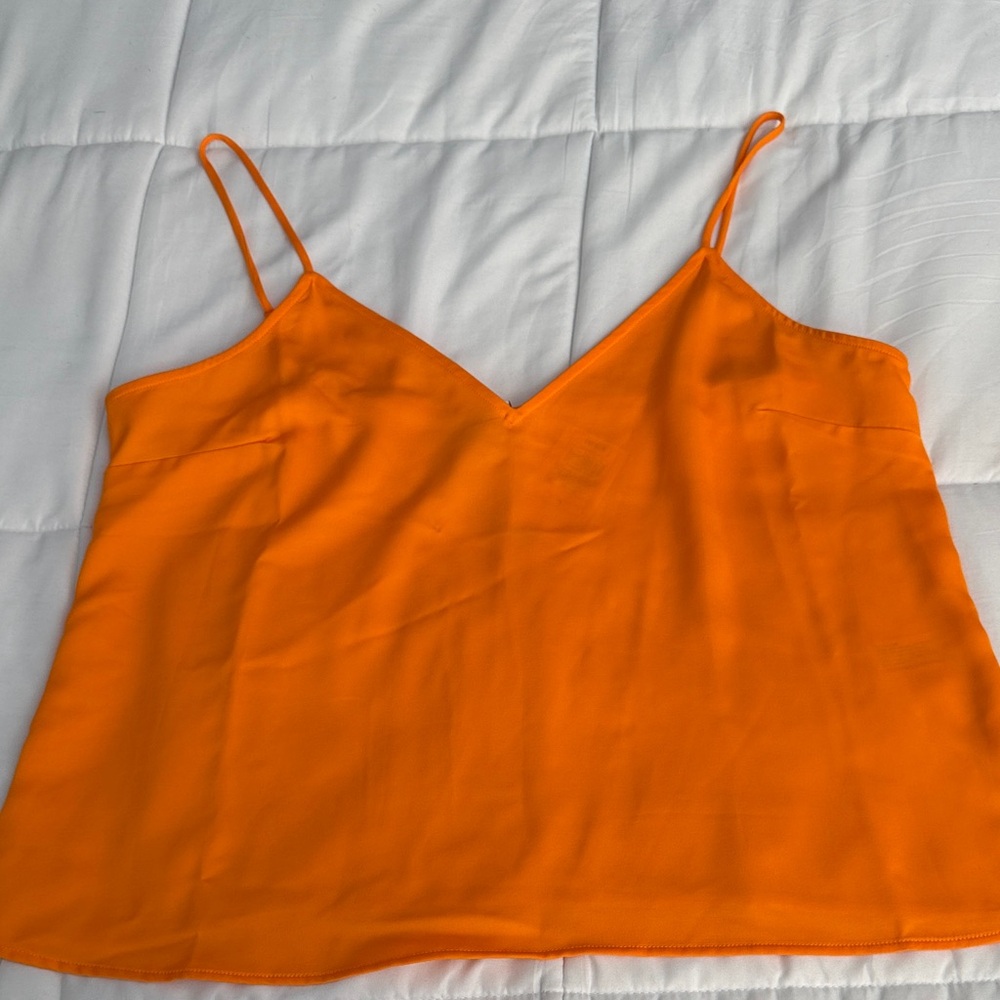 Matching orange set! Perfect for vacation - Picture 2 of 7